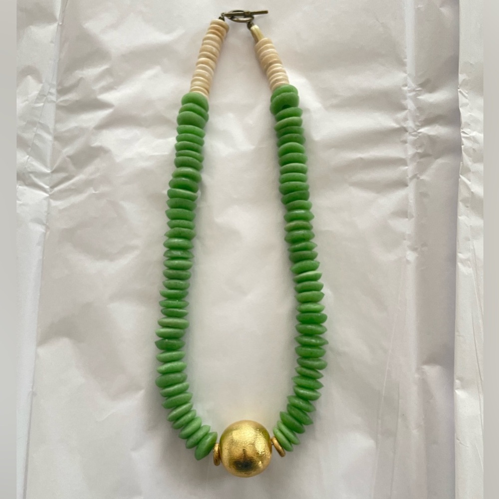 Anchor Beads Georgia Necklace Green Tan with Metallic Gold Bead NWOT